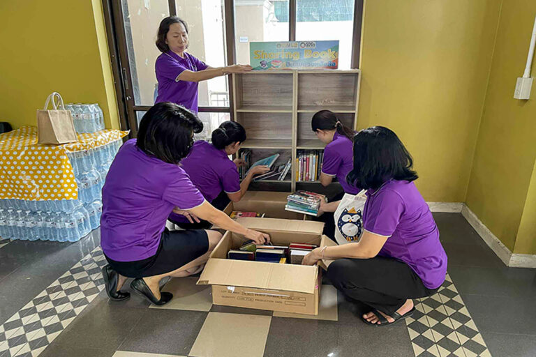 Sharing Book: Spreading Happiness through Books Project