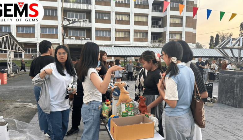 Young Merchants Market @Gems Square IV
