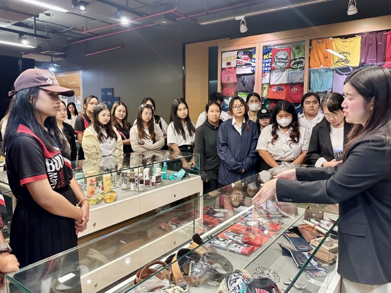 Off-Campus Study Visit on Maritime and Intellectual Property Law at Bangkok Port and Tilleke & Gibbins, Bangkok