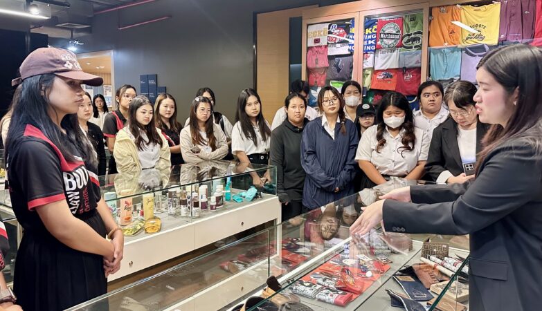 Off-Campus Study Visit on Maritime and Intellectual Property Law at Bangkok Port and Tilleke & Gibbins, Bangkok