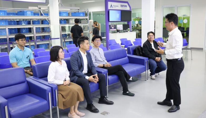 Academic and Workforce Development Collaboration Meeting between Burapha University and Geely Talent Development Group (Geely Holding Group), China