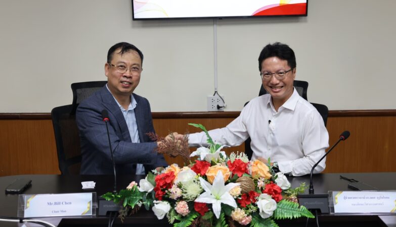 MOU Signing Ceremony between the Faculty of Engineering at Burapha University and RL Digital Co., Ltd.